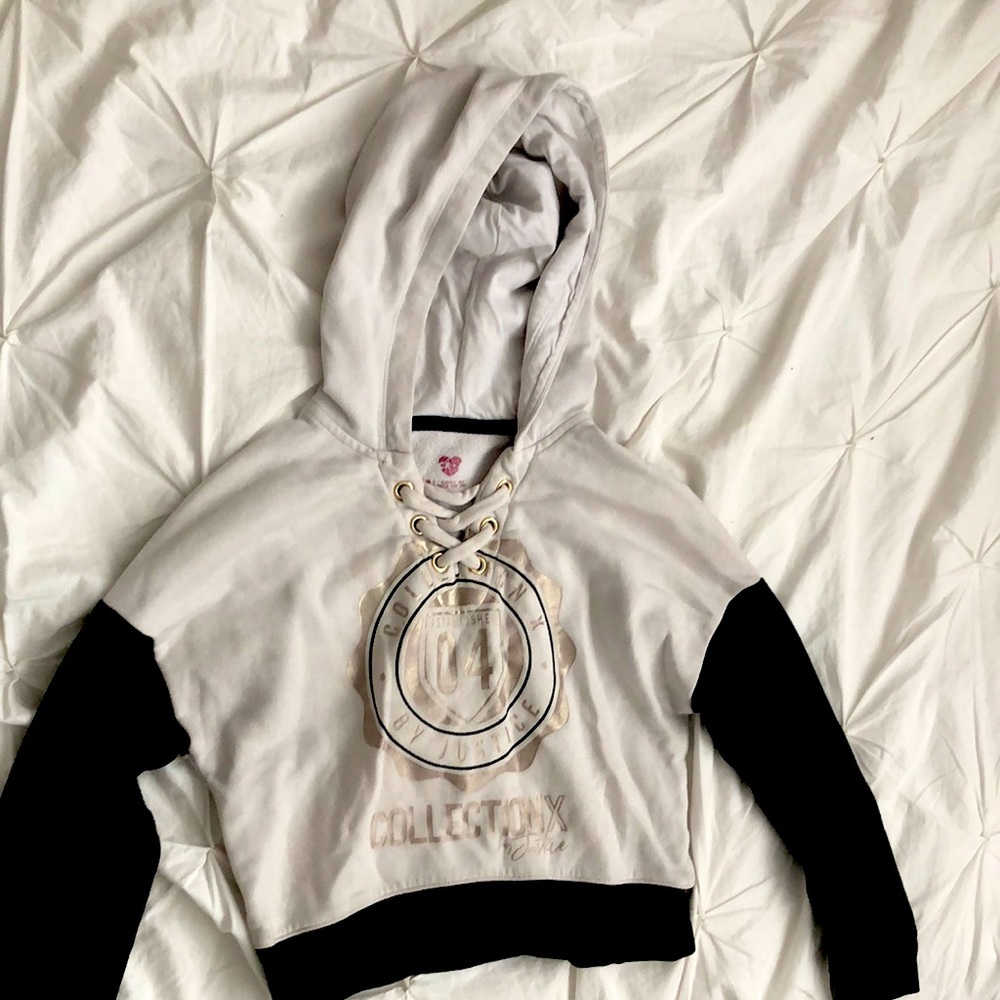 Justice sweater